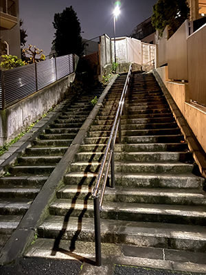 お化け階段