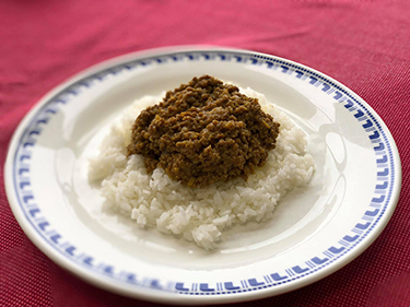 1番人気のメニュー、ドライカレー