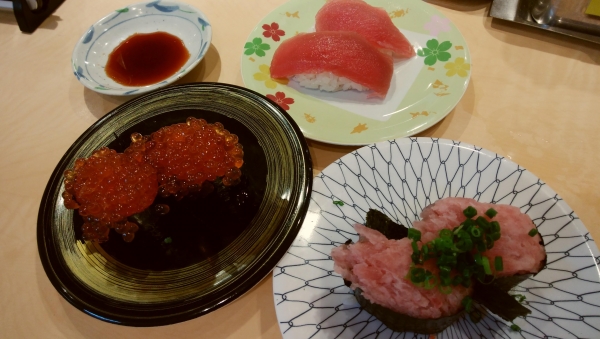 駿河湾朝獲れ回転寿司のぶちゃん