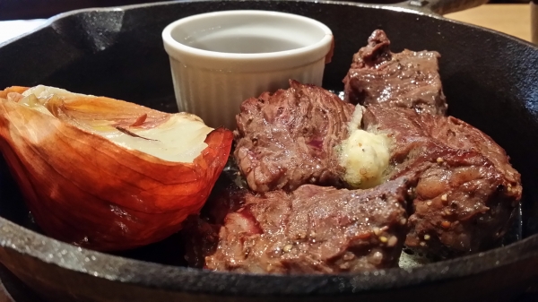 ワイン食堂 八十郎 神田鍛冶町